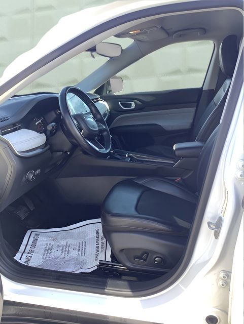 Certified 2022 Jeep Compass Latitude w/ Convenience Group image 14