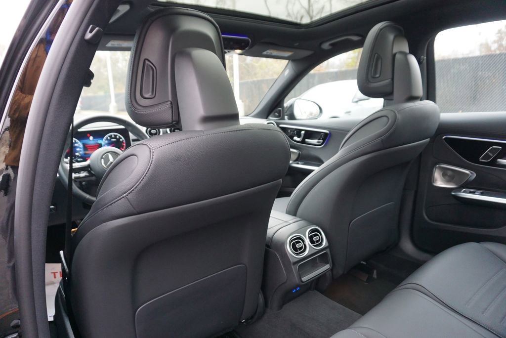 Certified 2024 Mercedes-Benz C 300 Sedan image 15