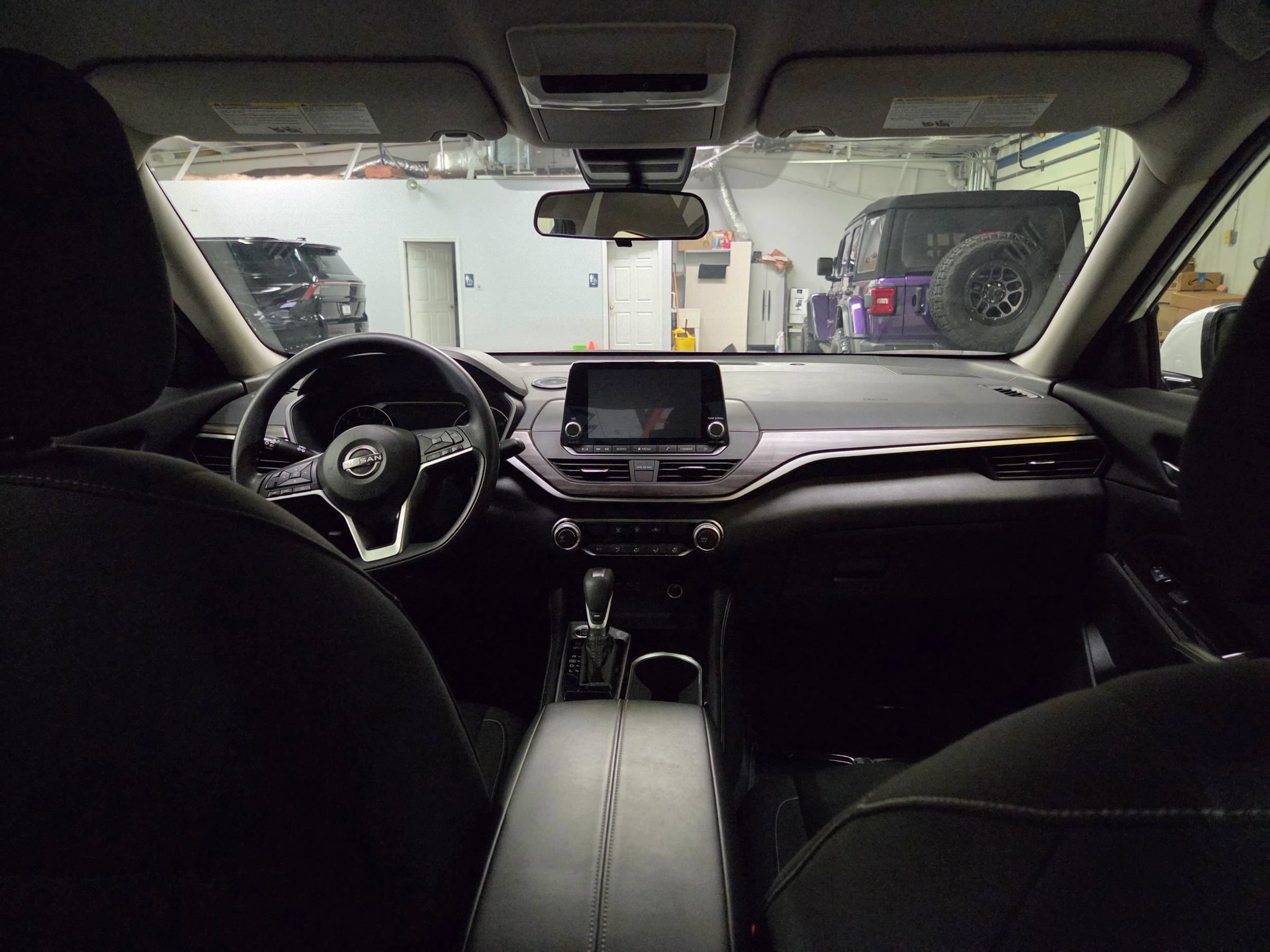 Used 2023 Nissan Altima 2.5 SV FWD image 34