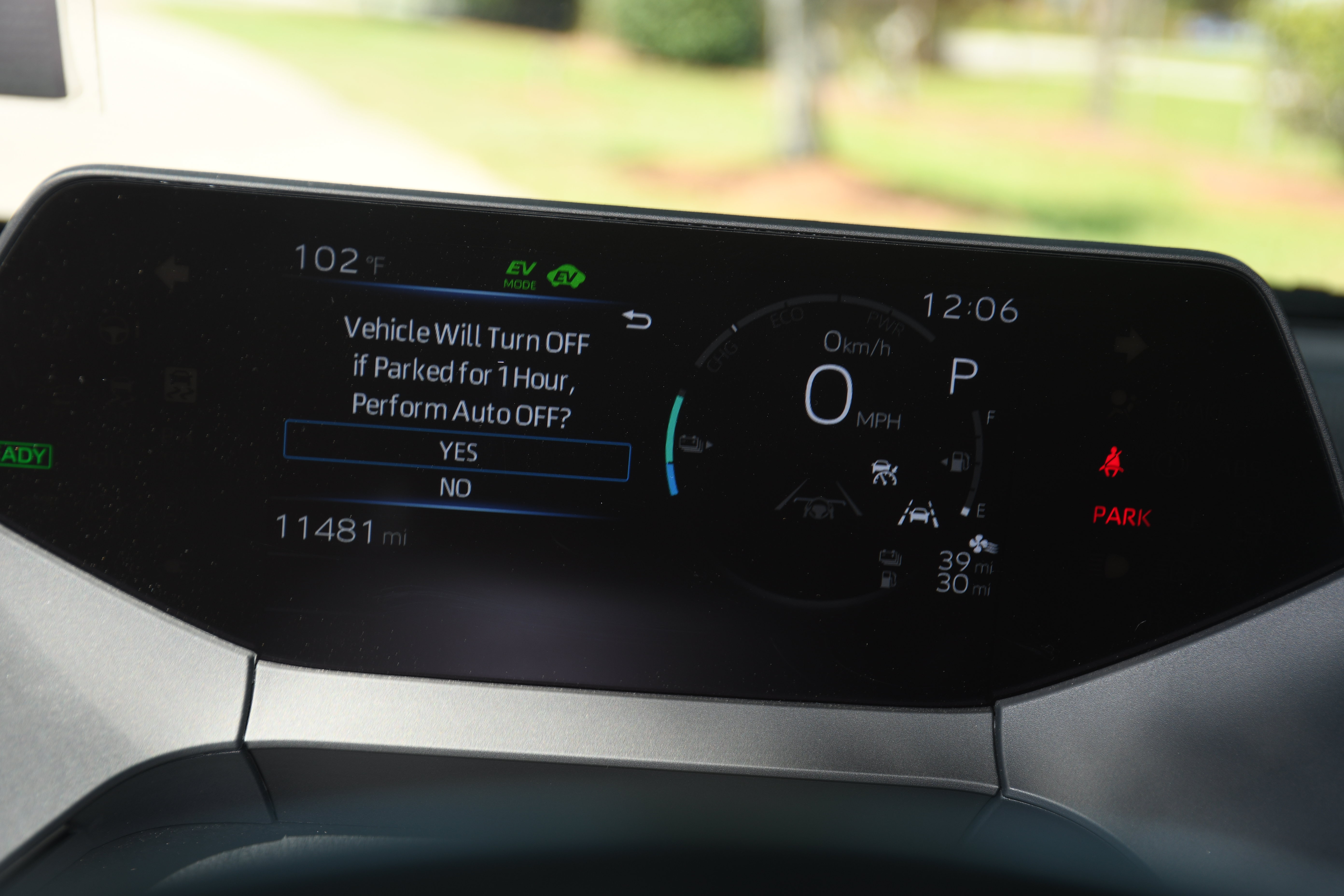 Certified 2026 Toyota Prius Plug-In Hybrid FWD image 13