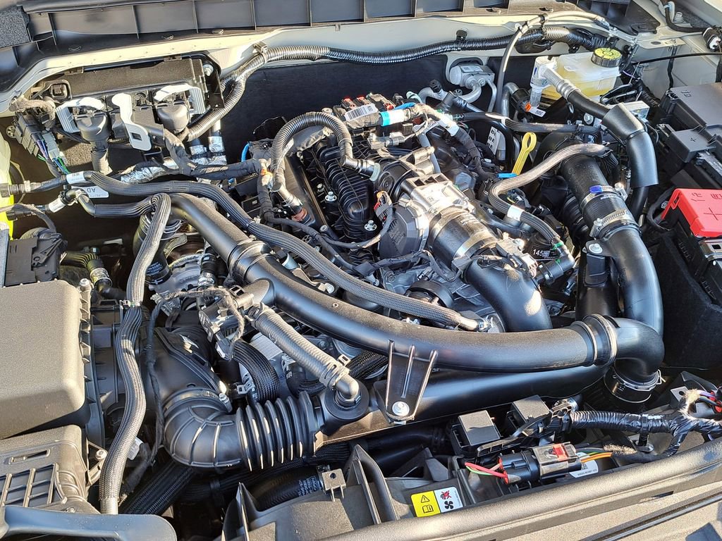 New 2025 Ford Bronco Outer Banks AWD/4WD image 15