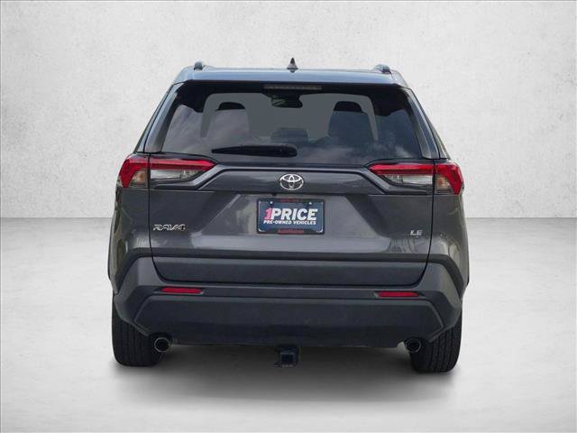 Used 2021 Toyota RAV4 LE FWD image 6