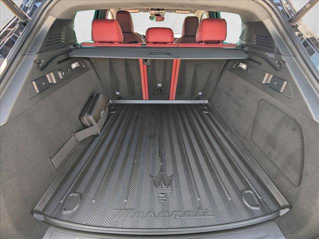 Used 2025 Maserati Grecale Modena AWD/4WD image 6