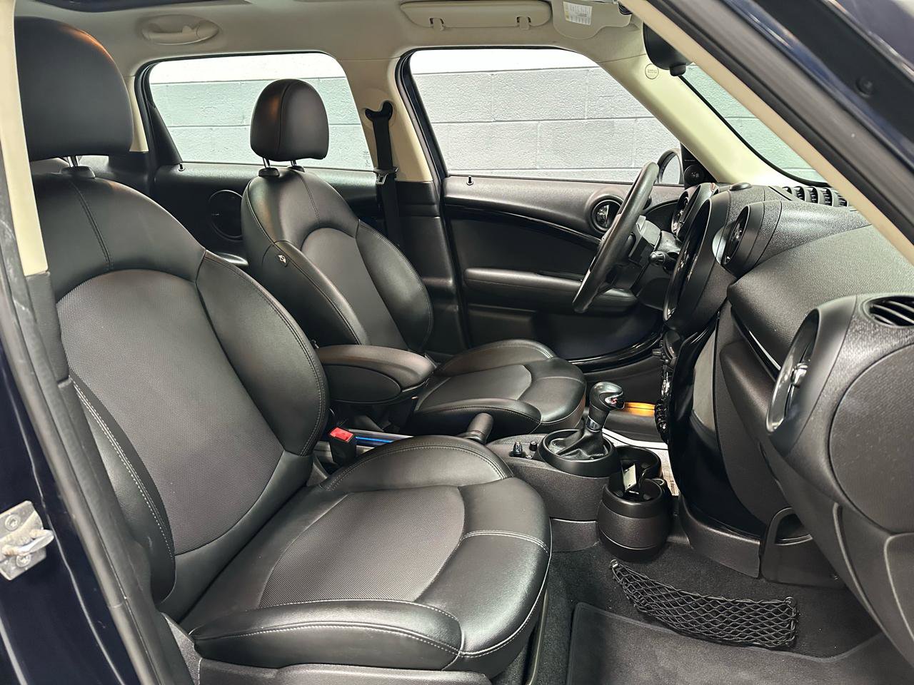 Used 2016 MINI Cooper Countryman S image 9