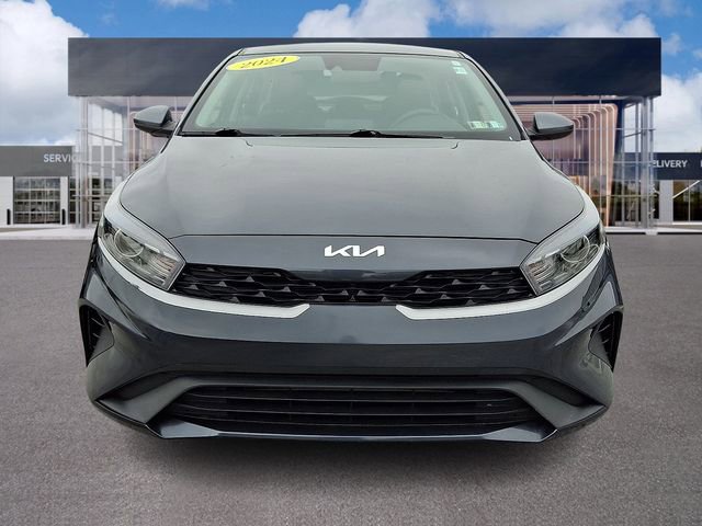 Used 2024 Kia Forte LXS image 2