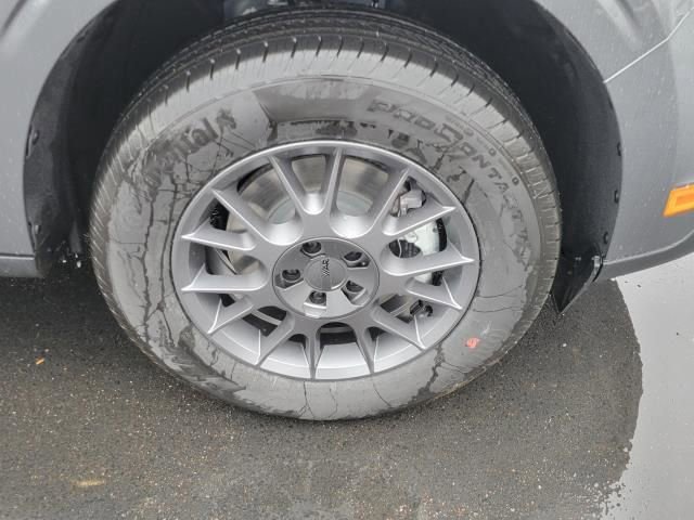 New 2025 Ford Maverick XL w/ Equipment Group 101A image 11