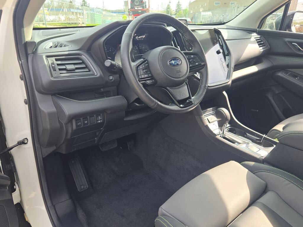Certified 2024 Subaru Ascent Onyx Edition Limited AWD/4WD image 22