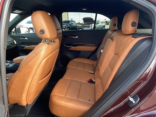 Used 2023 Cadillac XT4 Premium Luxury w/ Technology Package image 18