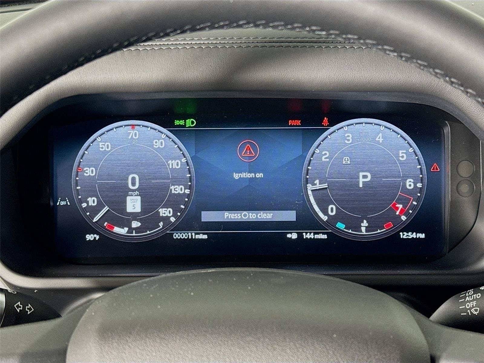 New 2026 Land Rover Defender 110 X-Dynamic SE AWD/4WD image 13