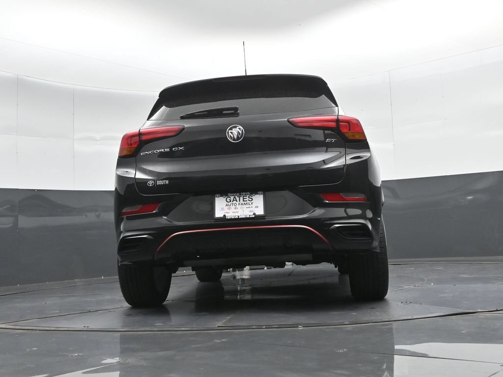 Used 2023 Buick Encore GX Select w/ Sport Touring Package FWD image 35