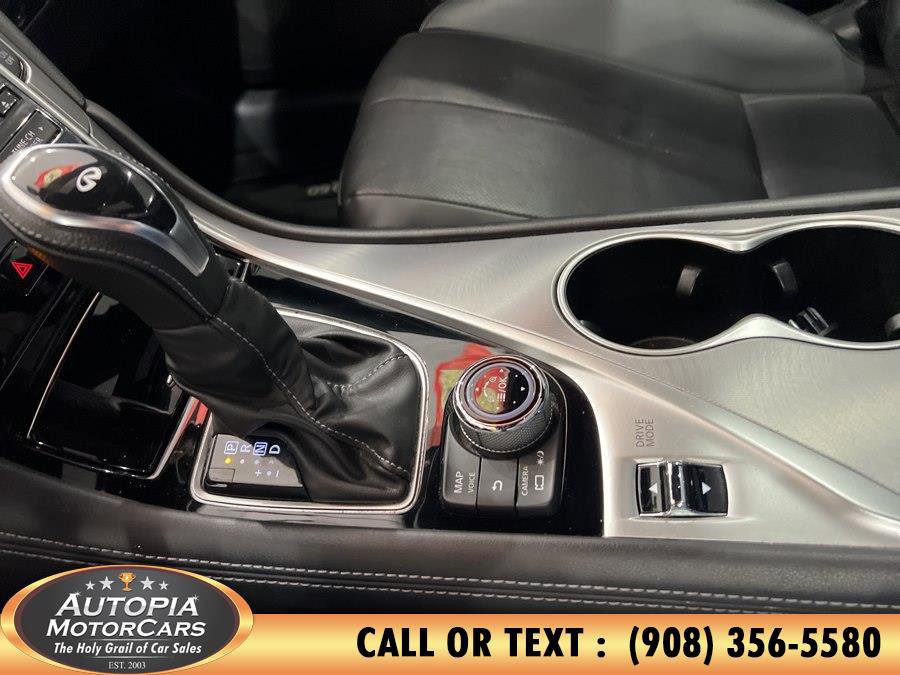 Used 2022 INFINITI Q60 3.0t Luxe w/ Essential Package AWD/4WD image 27