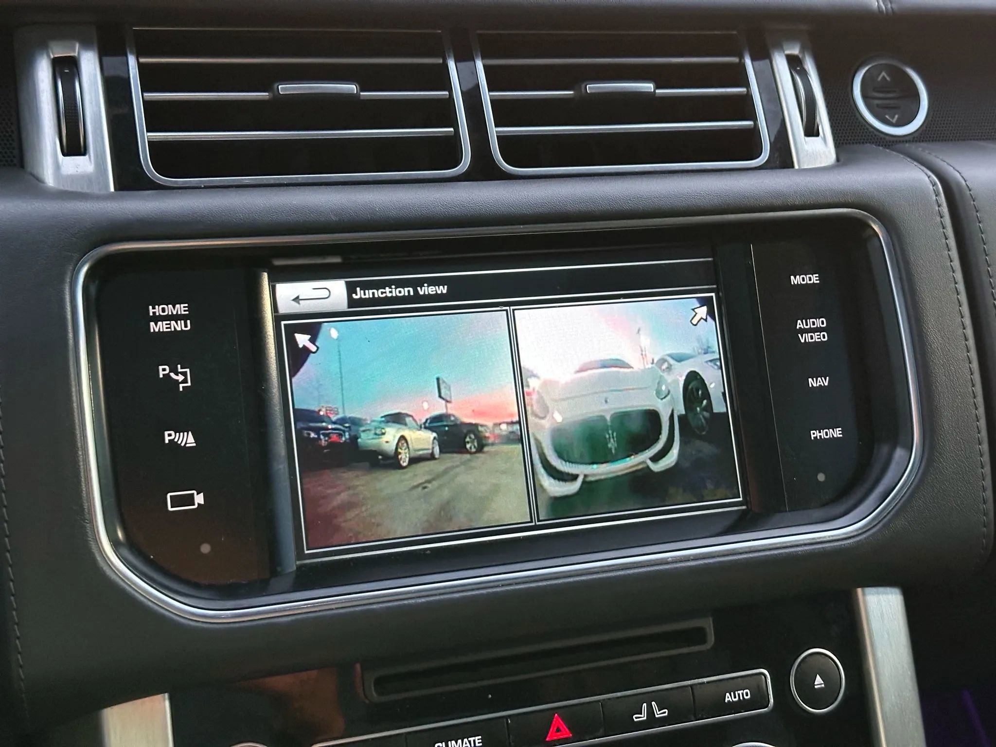 Used 2015 Land Rover Range Rover Long Wheelbase Autobiography image 53