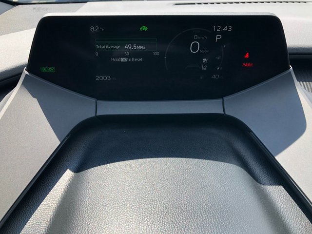 Used 2024 Toyota Prius XLE image 10