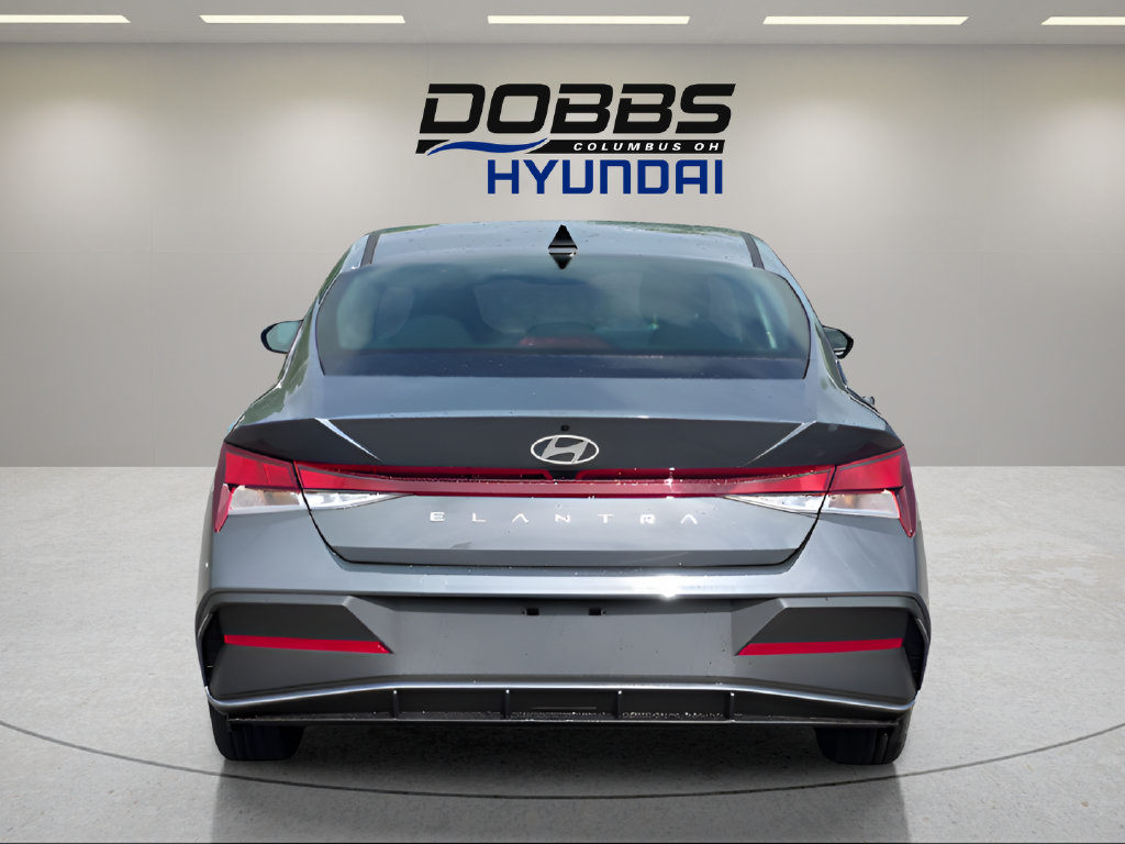 New 2026 Hyundai Elantra SE w/ Cargo Package FWD image 4