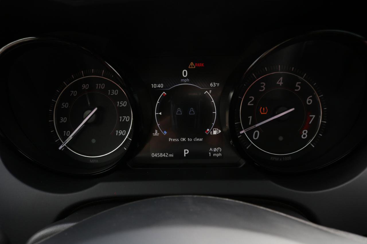 Used 2016 Jaguar F-TYPE S image 34