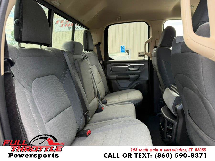 Used 2019 RAM 1500 Big Horn AWD/4WD image 14