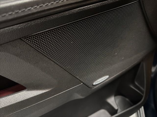 Used 2016 Chevrolet Equinox LTZ w/ Enhanced Convenience Package image 15