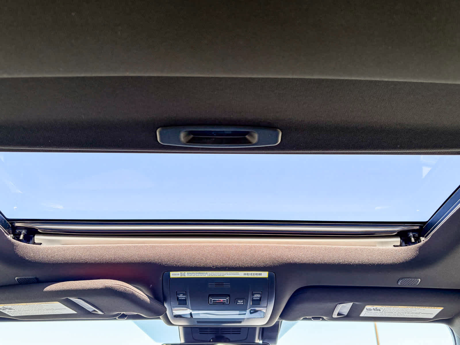 New 2026 Lexus UX 300h FWD image 17