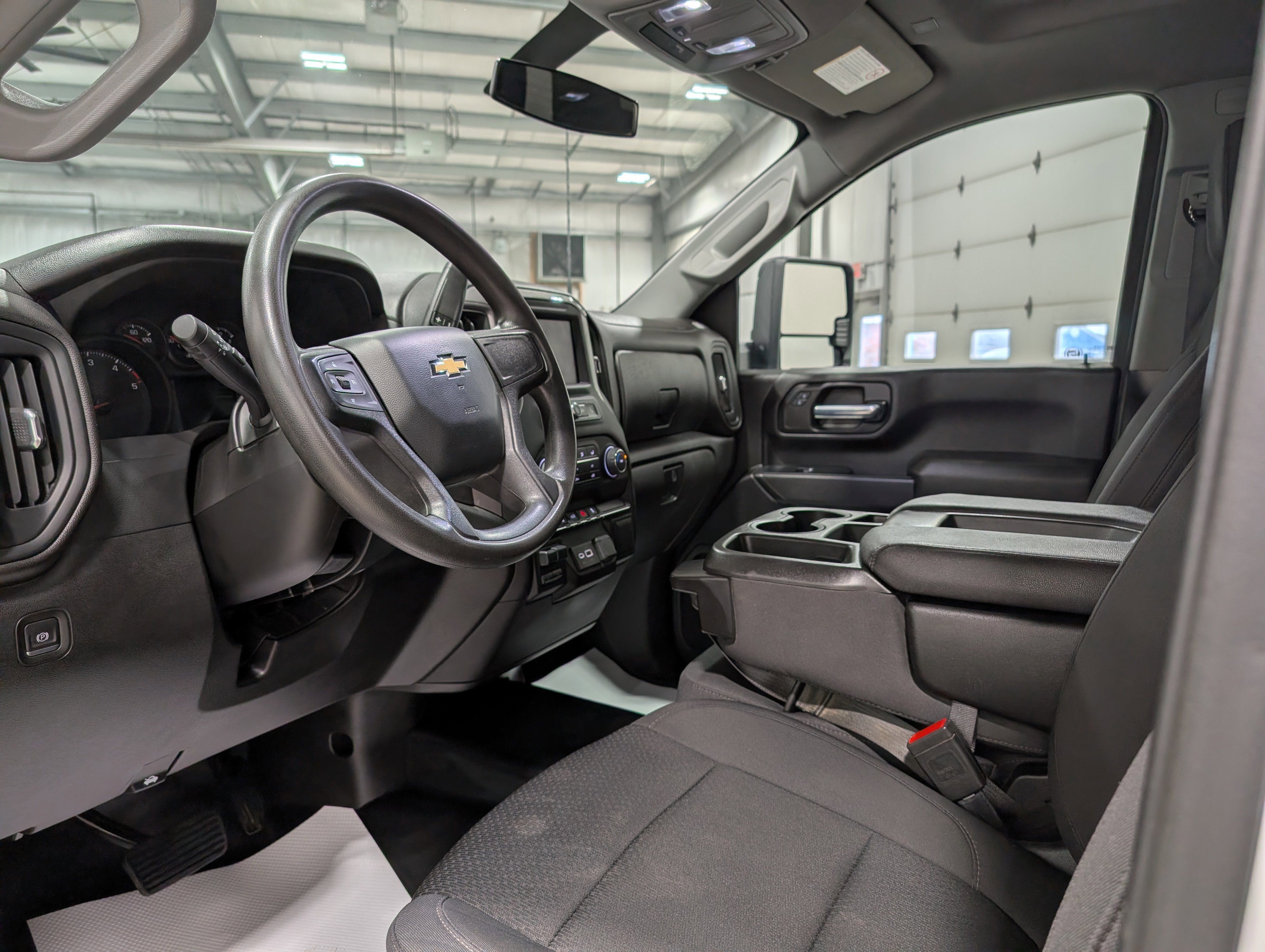 Used 2023 Chevrolet Silverado 2500 W/T image 15