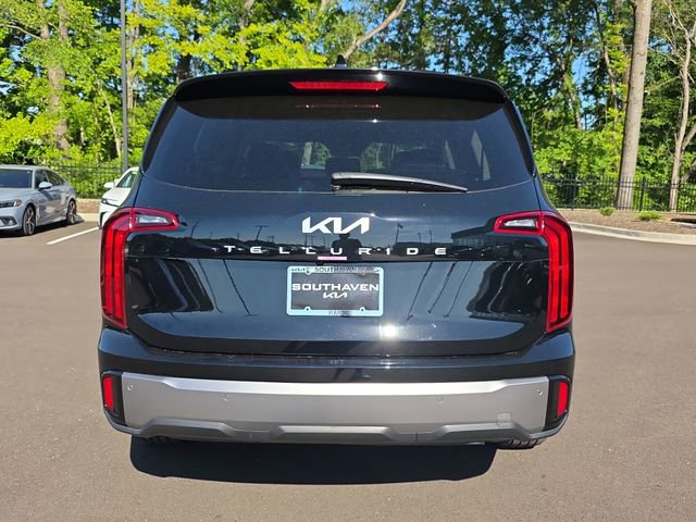 Used 2025 Kia Telluride LX FWD image 4