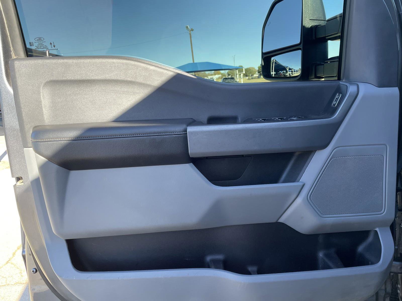 Used 2024 Ford F250 XL w/ STX Appearance Package image 23