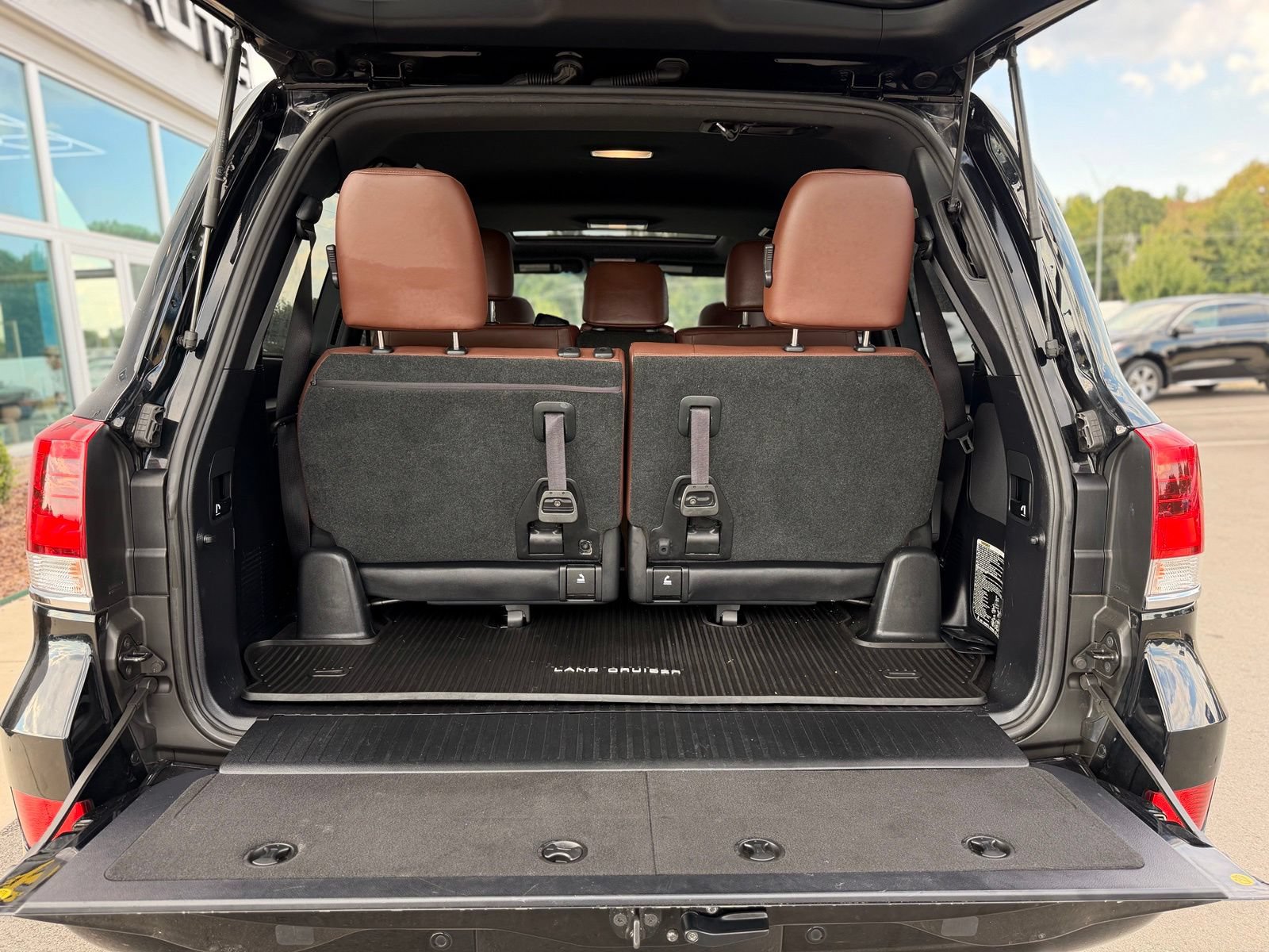 Used 2020 Toyota Land Cruiser AWD/4WD image 45