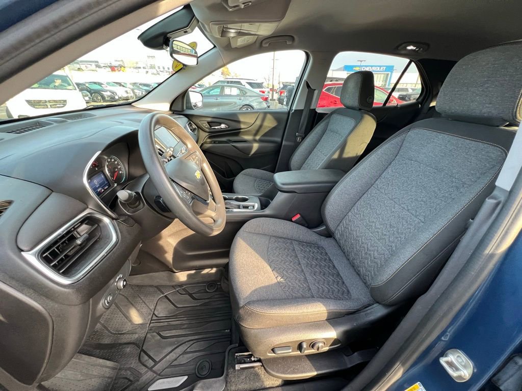 Used 2024 Chevrolet Equinox LT w/ LPO, Floor Liner Package image 16
