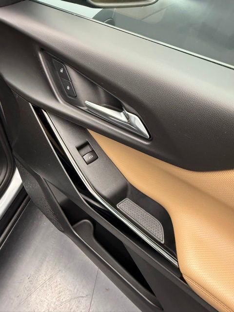 Used 2025 Chevrolet Equinox ACTIV image 48