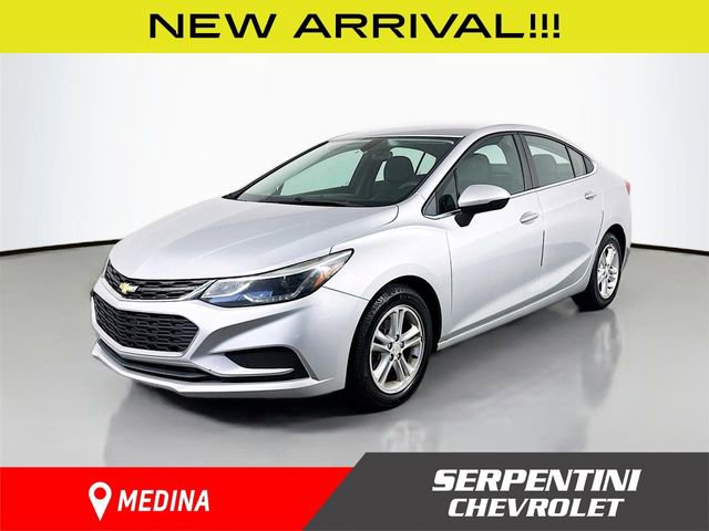 Used 2017 Chevrolet Cruze LT