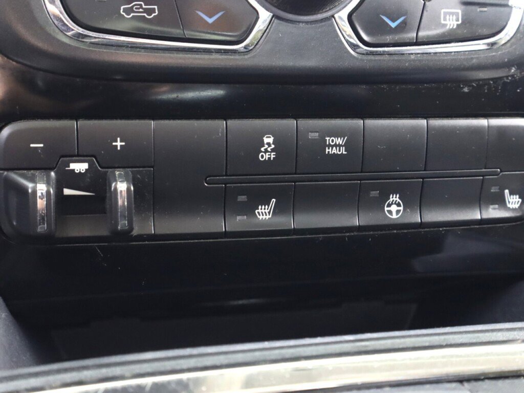 Used 2016 RAM 1500 Sport w/ Stinger Yellow Sport Package image 23