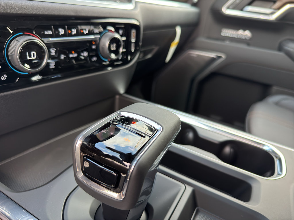 New 2026 Chevrolet Silverado 1500 High Country AWD/4WD image 24