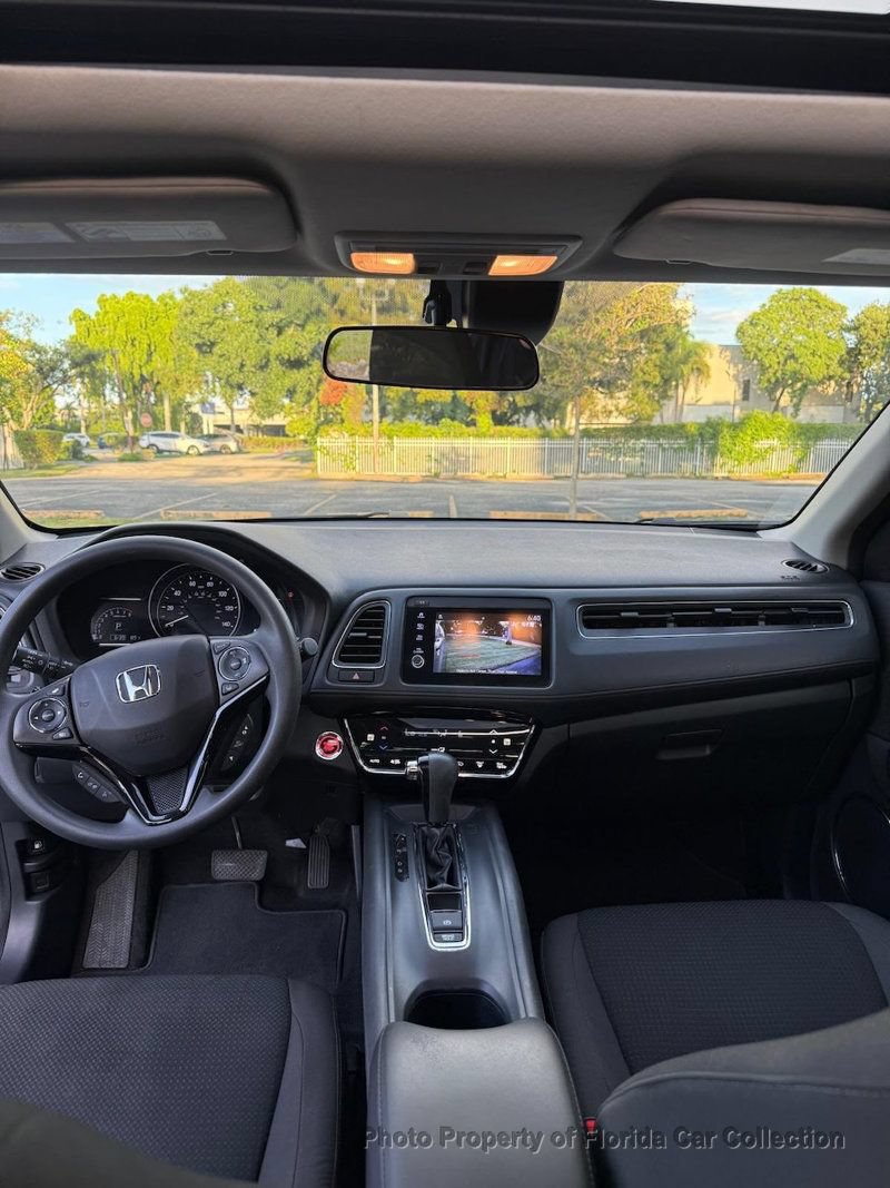 Used 2022 Honda HR-V EX image 13