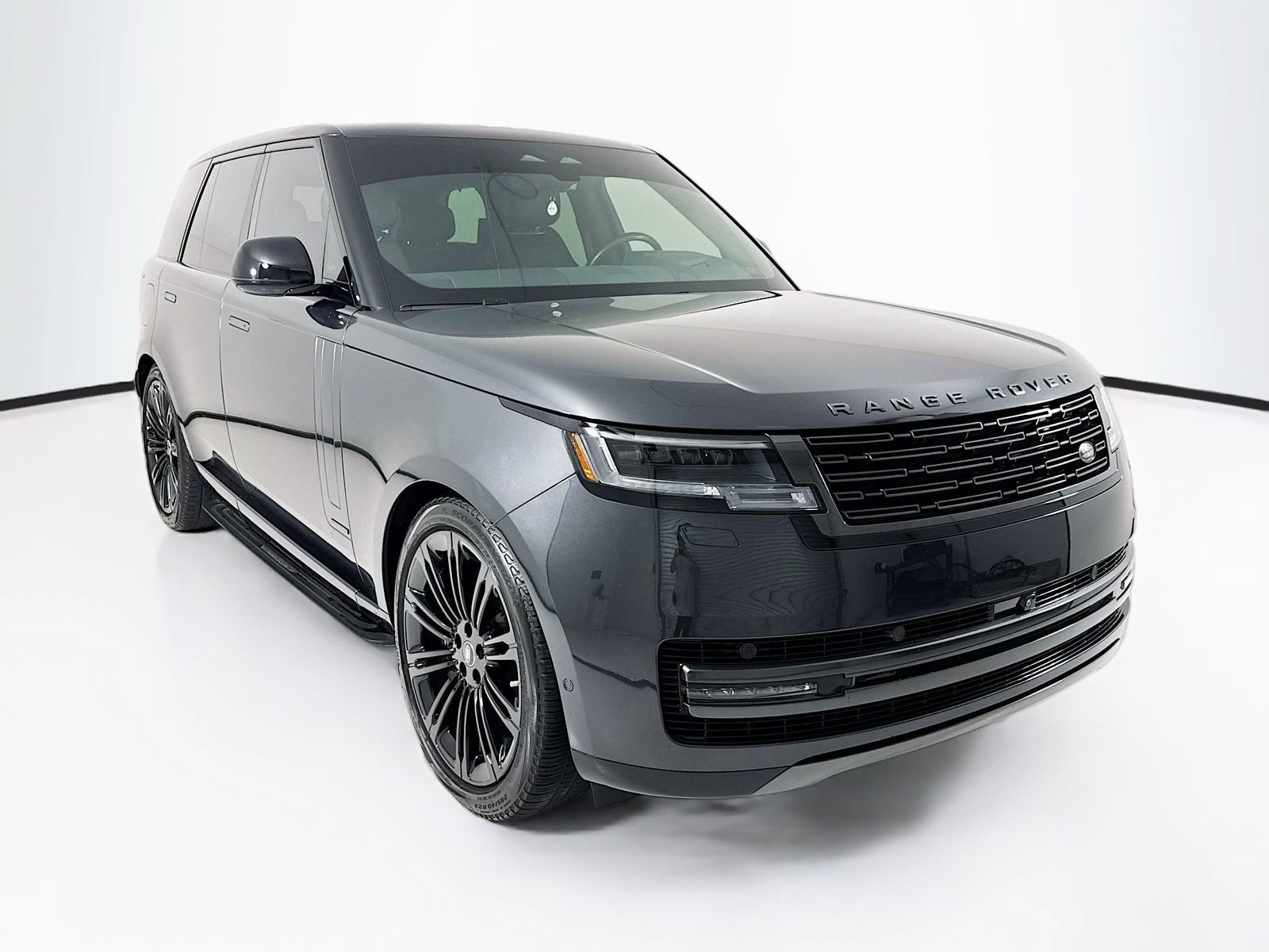 Used 2024 Land Rover Range Rover Autobiography AWD/4WD image 1