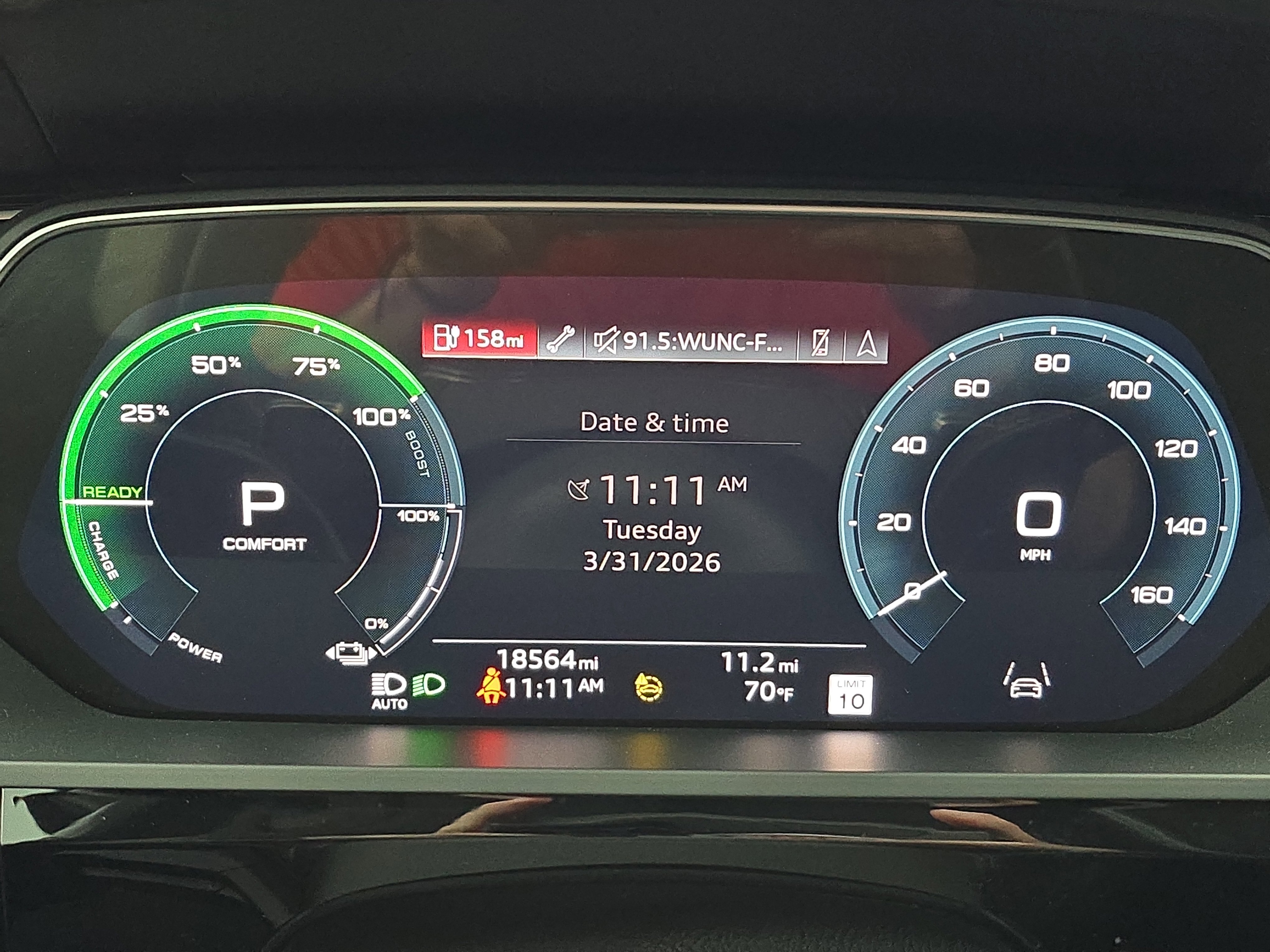 Used 2023 Audi e-tron Premium Plus w/ Premium Plus Package image 19