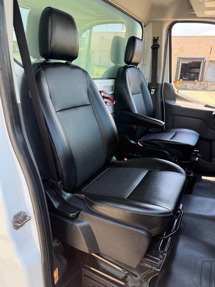 Used 2020 Ford Transit 350 RWD image 14
