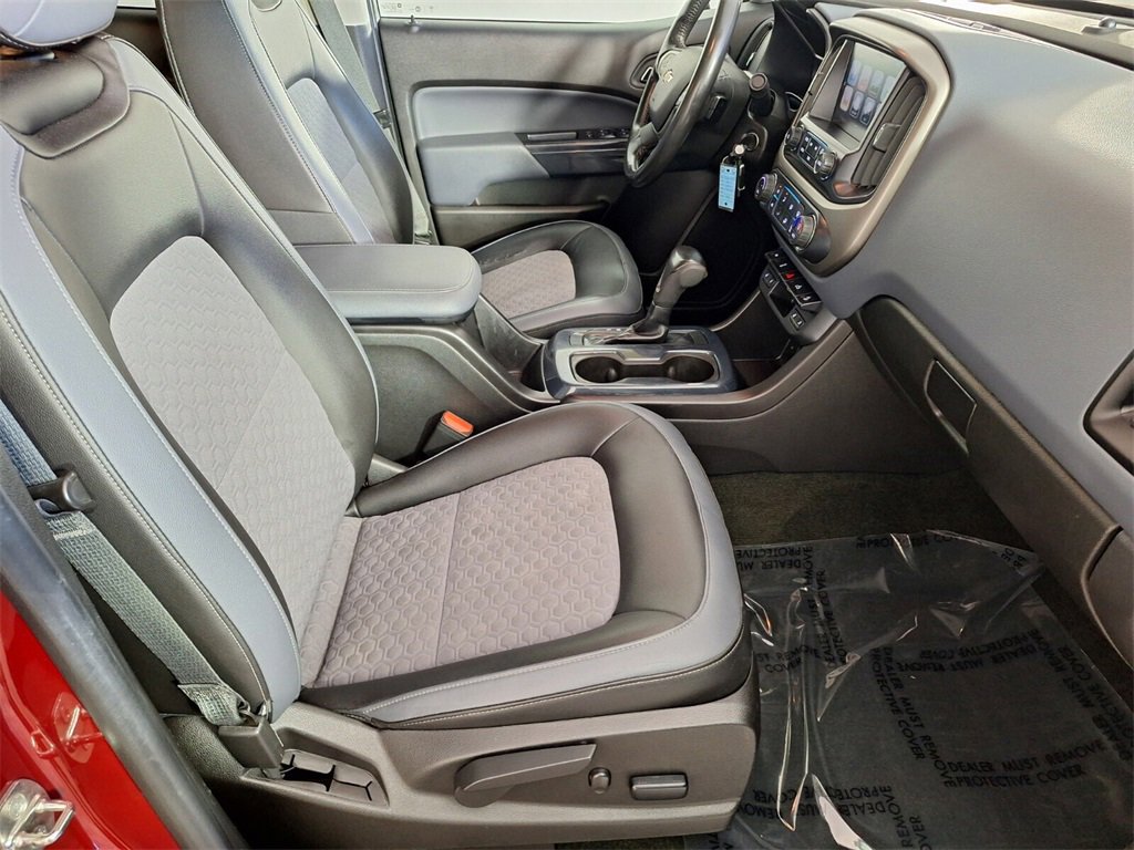 Used 2017 Chevrolet Colorado Z71 image 29