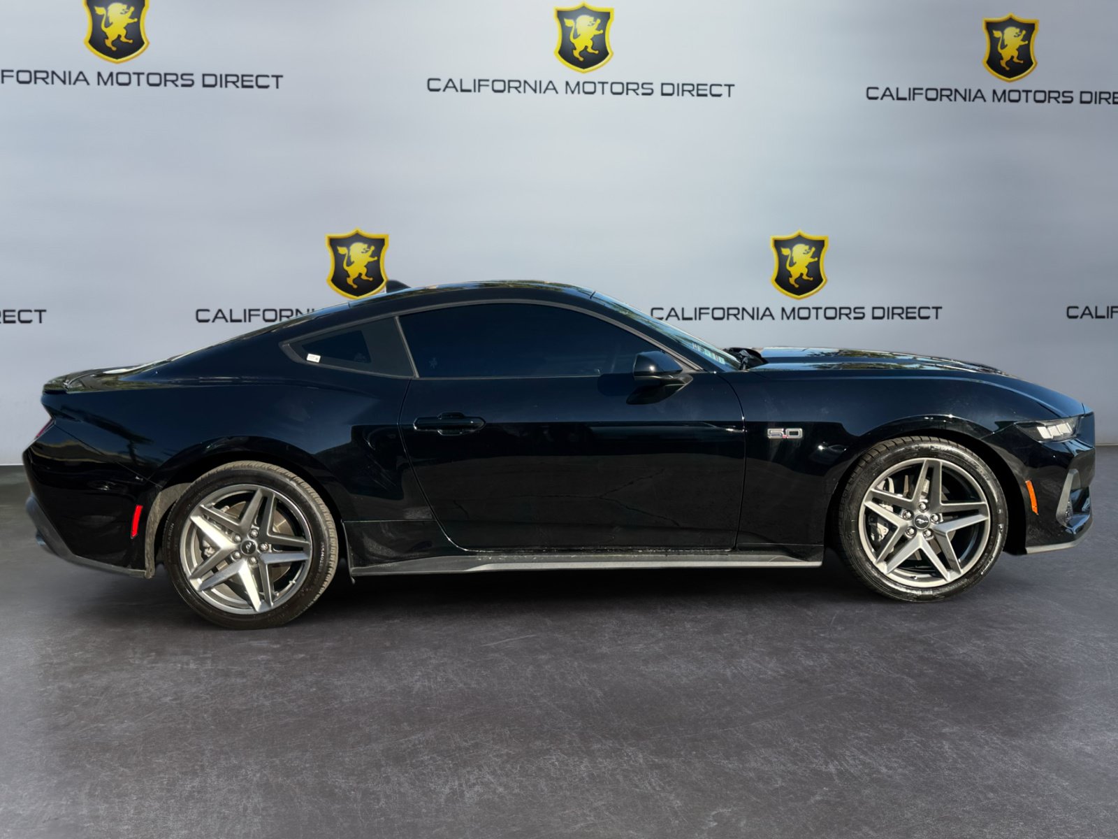 Used 2024 Ford Mustang GT RWD image 6