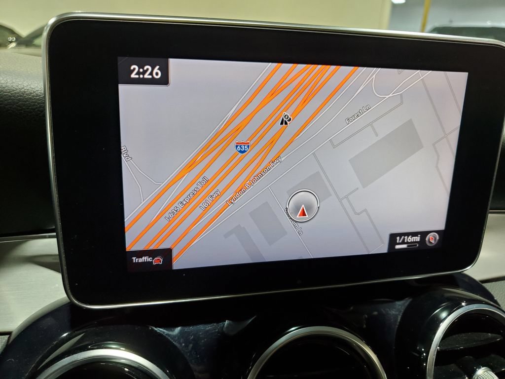 Used 2018 Mercedes-Benz C 300 Sedan image 30