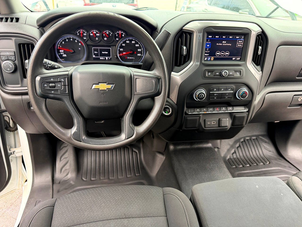 Used 2022 Chevrolet Silverado 1500 W/T RWD image 32