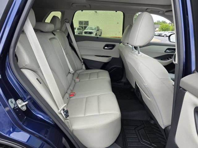 Used 2024 Nissan Rogue SL w/ SL Premium Package FWD image 28