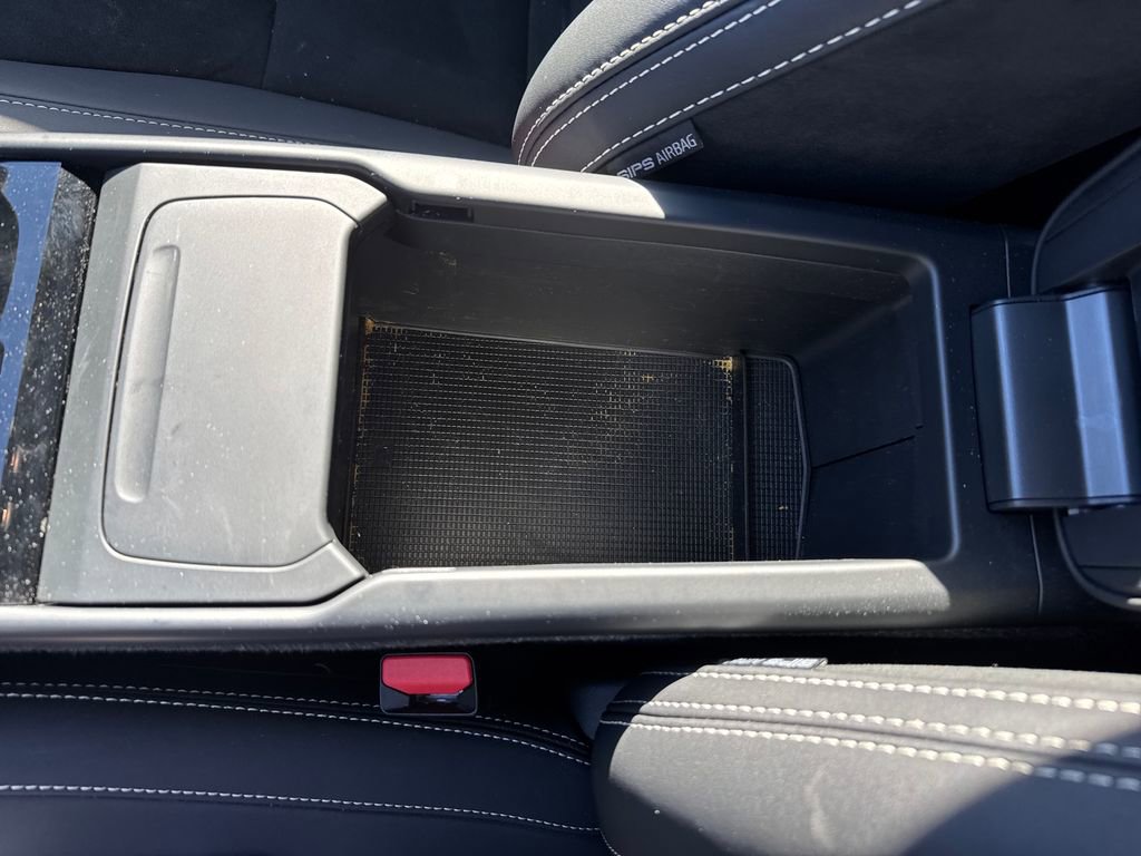 Certified 2023 Volvo C40 P8 Recharge Plus image 29