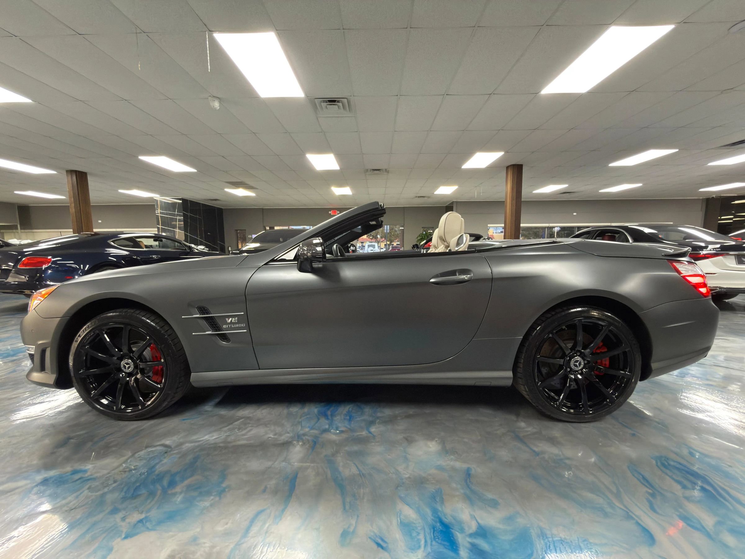Used 2013 Mercedes-Benz SL 63 AMG image 16