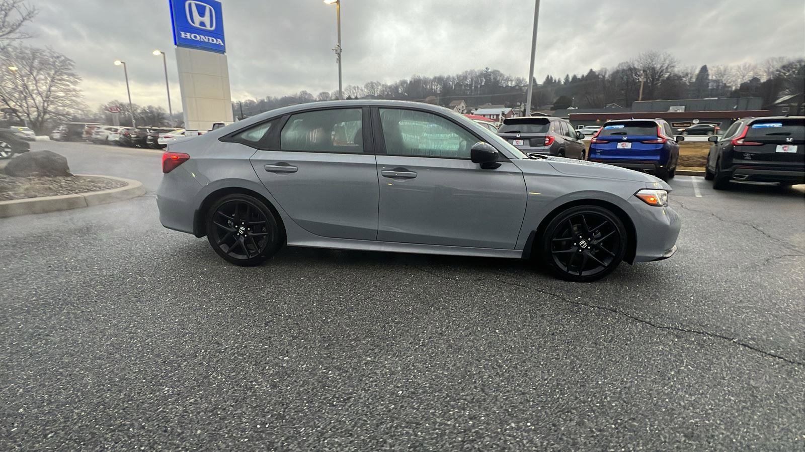 Certified 2025 Honda Civic Sport image 3