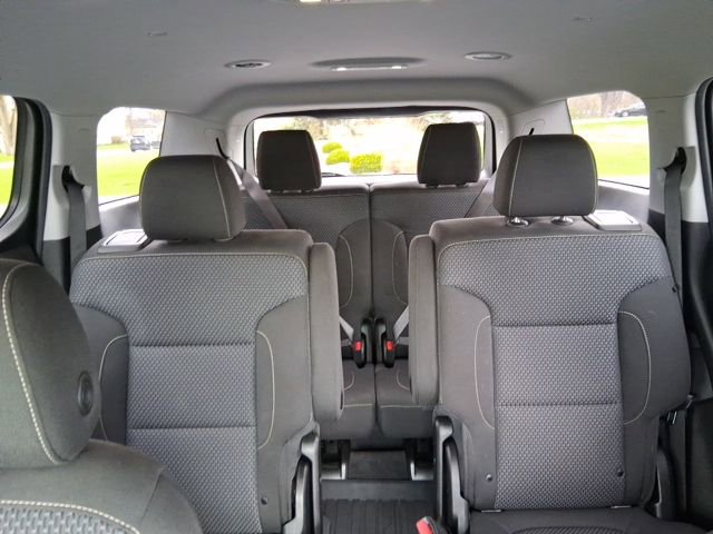 Used 2021 GMC Acadia SLE w/ Driver Convenience Package image 17