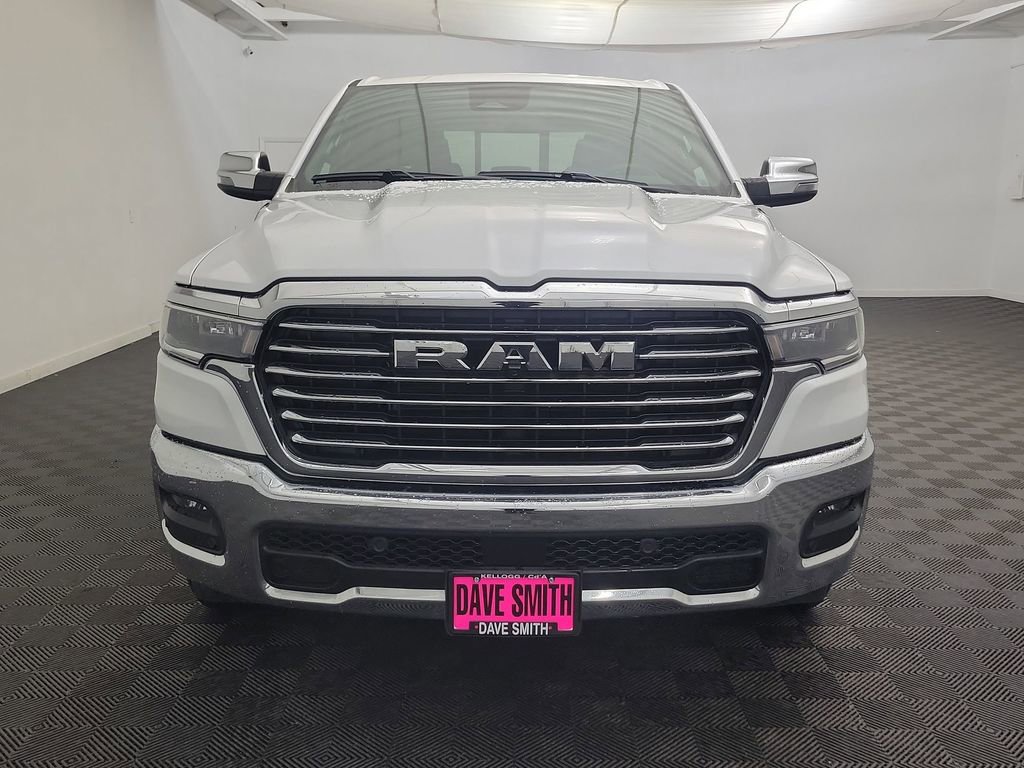 Used 2025 RAM 1500 Laramie AWD/4WD image 5