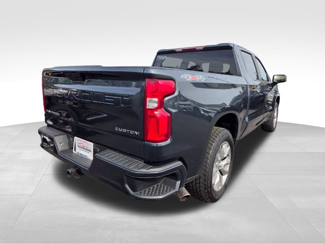 Used 2020 Chevrolet Silverado 1500 Custom w/ Custom Value Package AWD/4WD image 7