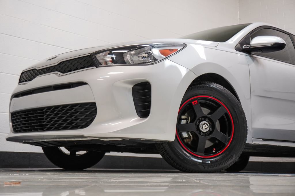 Used 2020 Kia Rio S image 2