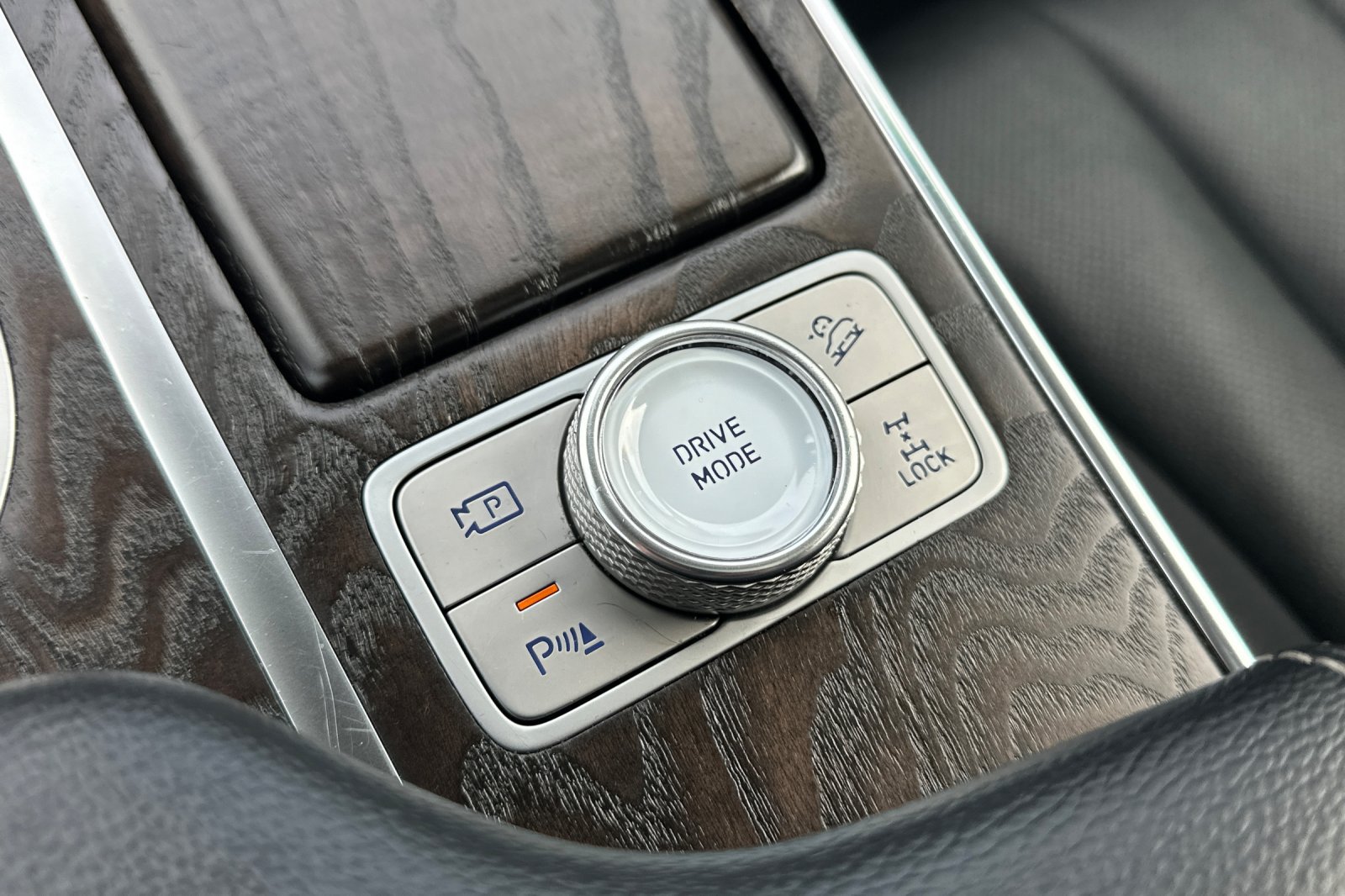 Used 2024 Genesis GV80 3.5T AWD/4WD image 37