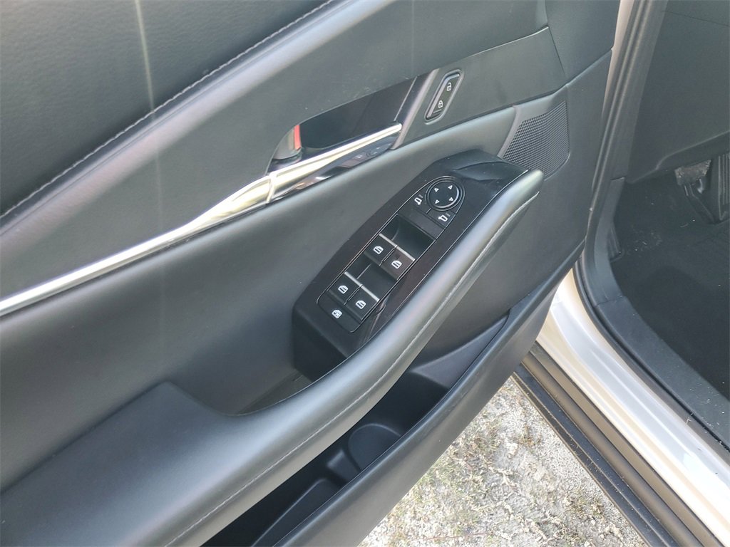 Used 2024 MAZDA CX-30 AWD 2.5 S w/ Preferred Package image 12