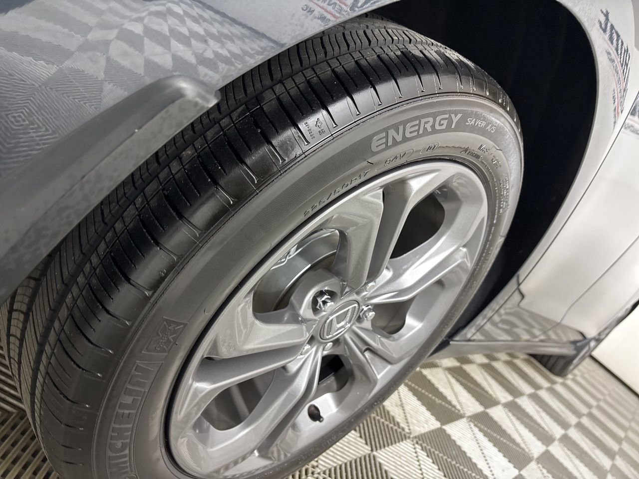 Used 2023 Honda Accord EX image 31